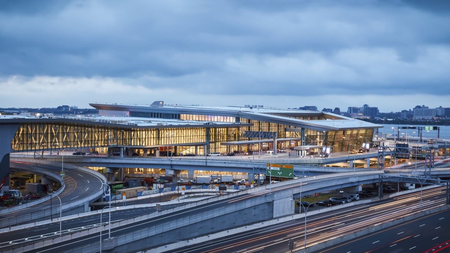 LGA LaGuardia Airport New Terminal C | Corgan