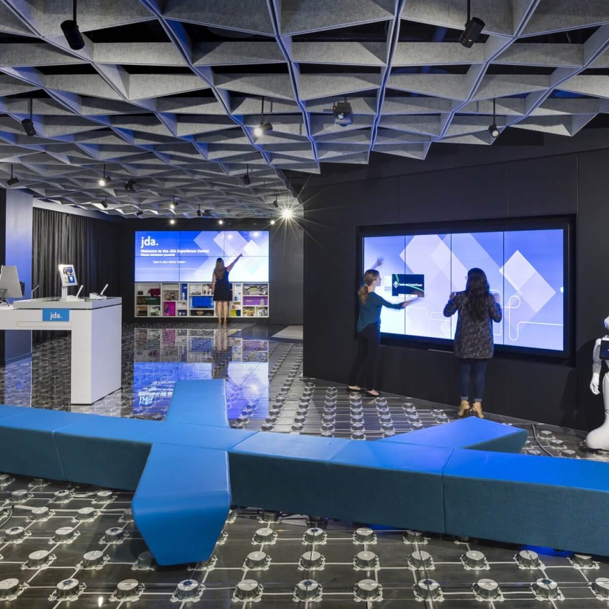 Blue Yonder Customer Experience Center | Corgan