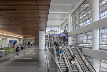 PHX T3 Escalators